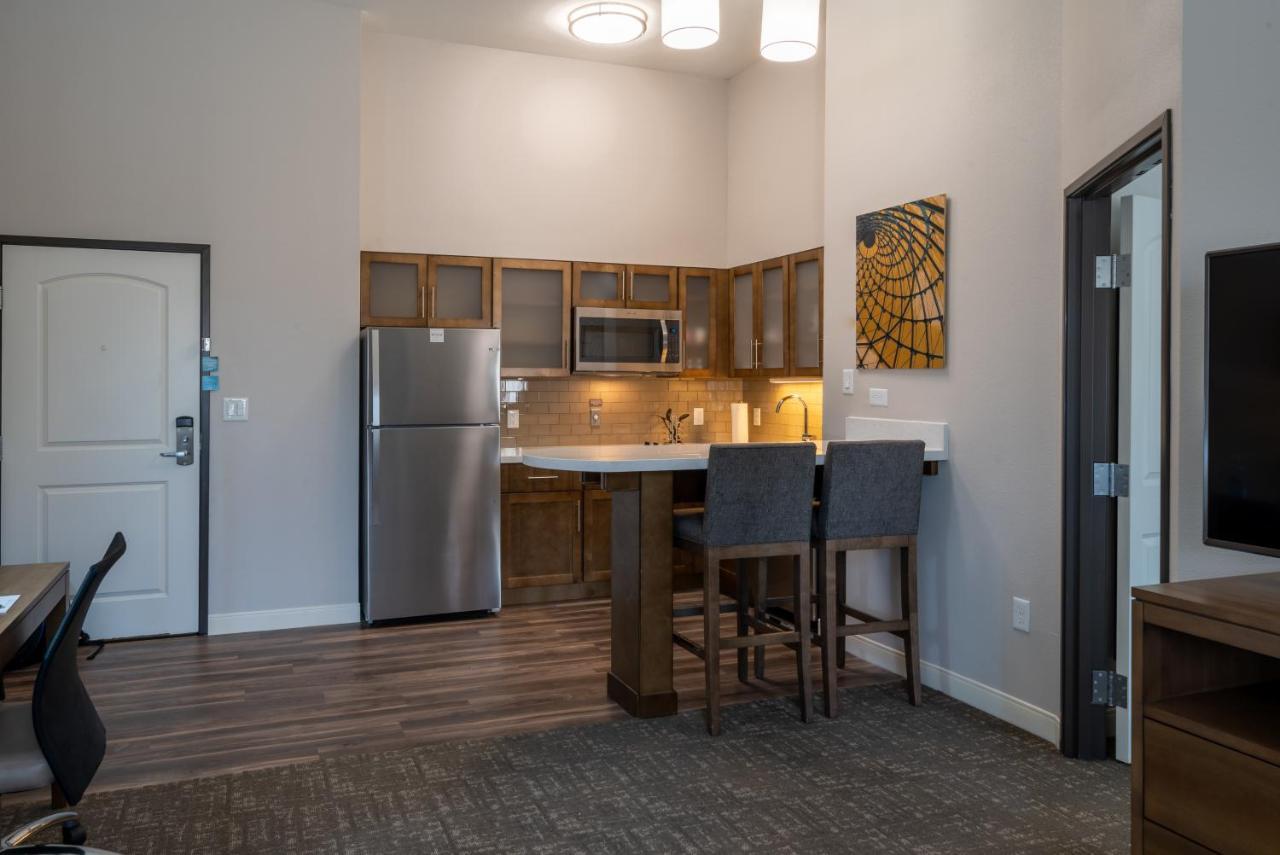 Staybridge Suites Houston East - Baytown By Ihg Cameră foto