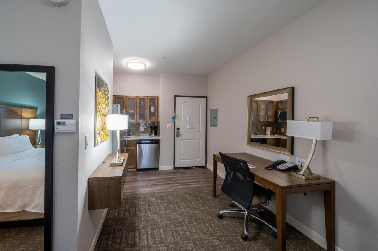 Staybridge Suites Houston East - Baytown By Ihg Cameră foto