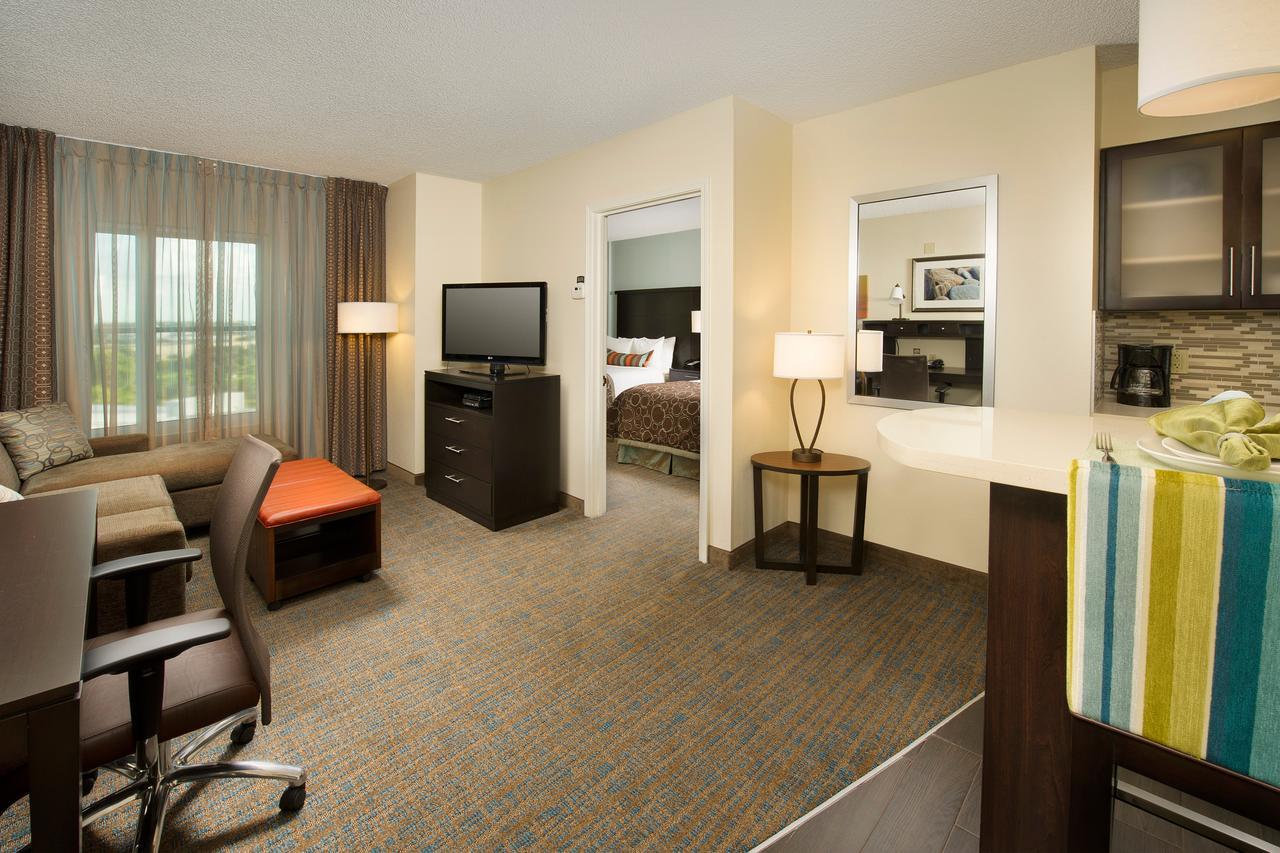 Staybridge Suites Houston East - Baytown By Ihg Exterior foto